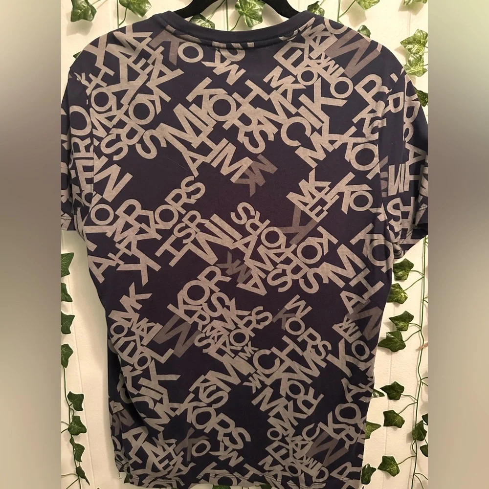 Michael Kors Mens Navy MK Logo Print T-shirt - Picture 2 of 3